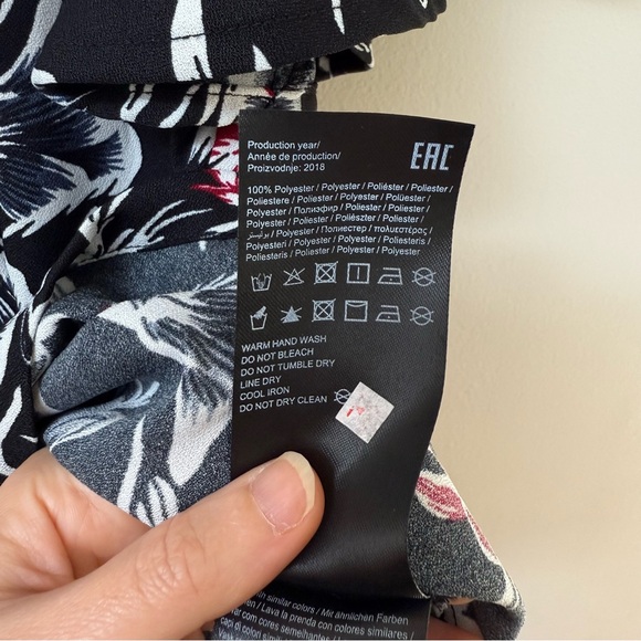 Vero Moda Short Sleeve Blouse - Picture 7 of 7